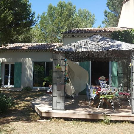L'Oliveraie En Provence Lambesc Exterior foto